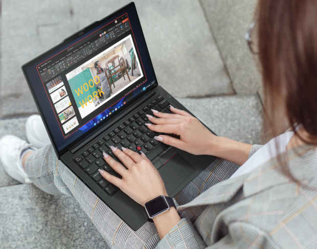 03_ThinkPad_E14_Gen_5_Still_Life_Intel_Photography_1